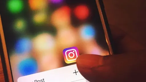 pexels-omkarpatyane-instagram